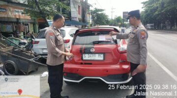 Anggota kepolisian sektor sukodadi giat patroli Harkamtibmas Dalam rangka Antisipasi Curanmor di wilayah sukodadi.