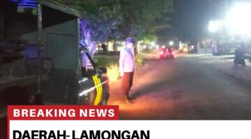 Antisipasi gangguan kamtibmas dini hari jelang sahur anggota polsek sambeng patroli blue light tengah malam.