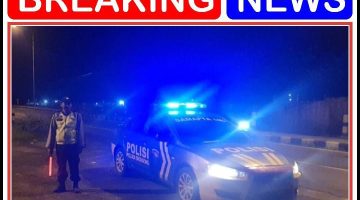 “Polsek brondong laksanakan patroli blue light dengan mobil 1402 Samapta untuk antisipasi oknum Perguruan silat dan Balap liar”