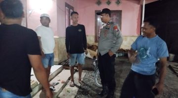 “patroli dialogis anggota Polsek Sambeng sampaikan pesan Kamtibmas ciptakan Kamtibmas yang kondusif”