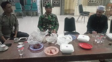 “polsek glagah polres lamongan giat patroli sinergitas TNI-POLRI Dengan Humanis”