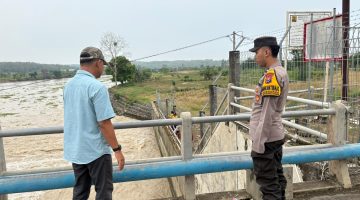 “Patroli kewilayahan Polsek brondong, Berikan pelayanan keamanan dengan monitoring bencana alam”