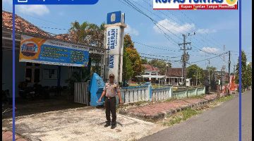 Polsek sambeng giat patroli obyek vital ciptakan situasi keamanan wilayah yang aman dan kondusif. 